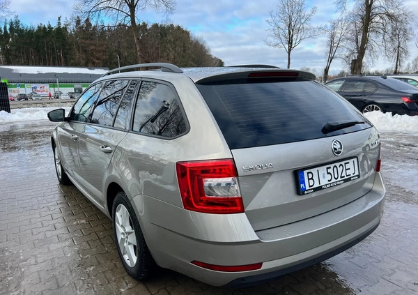 Skoda Octavia cena 49900 przebieg: 228289, rok produkcji 2018 z Olkusz małe 191